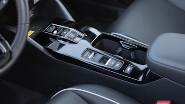 Honda e:Ny1 - centre console