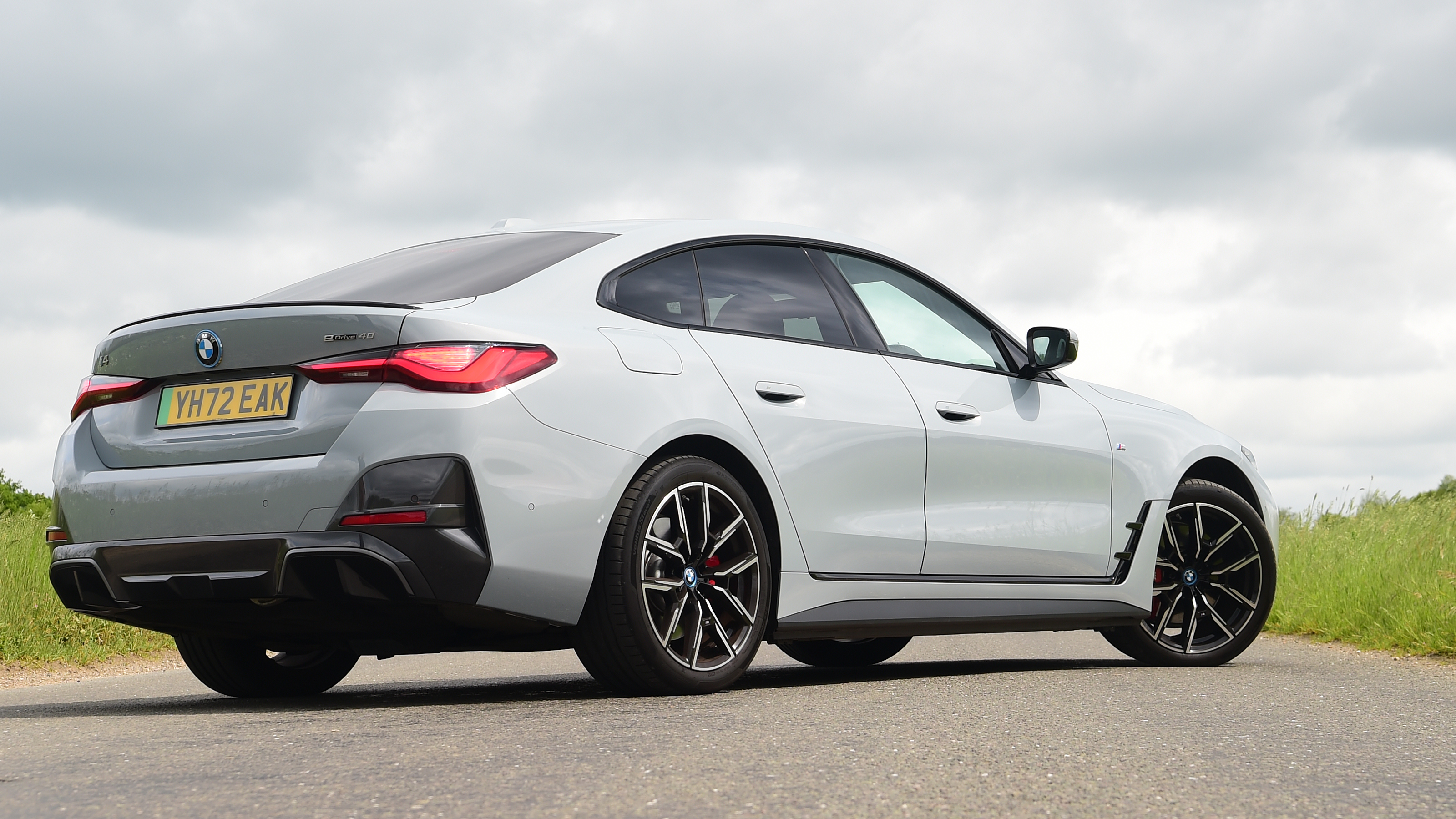 BMW i4 - rear static