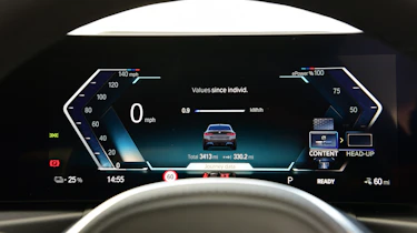 BMW i4 - digital dashboard