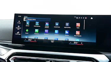 BMW i4 - infotainment system