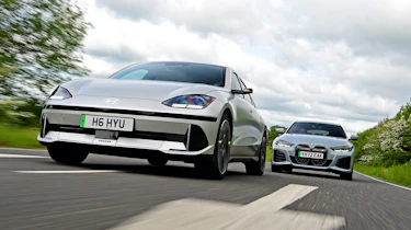 Hyundai Ioniq 6 vs BMW i4 - front