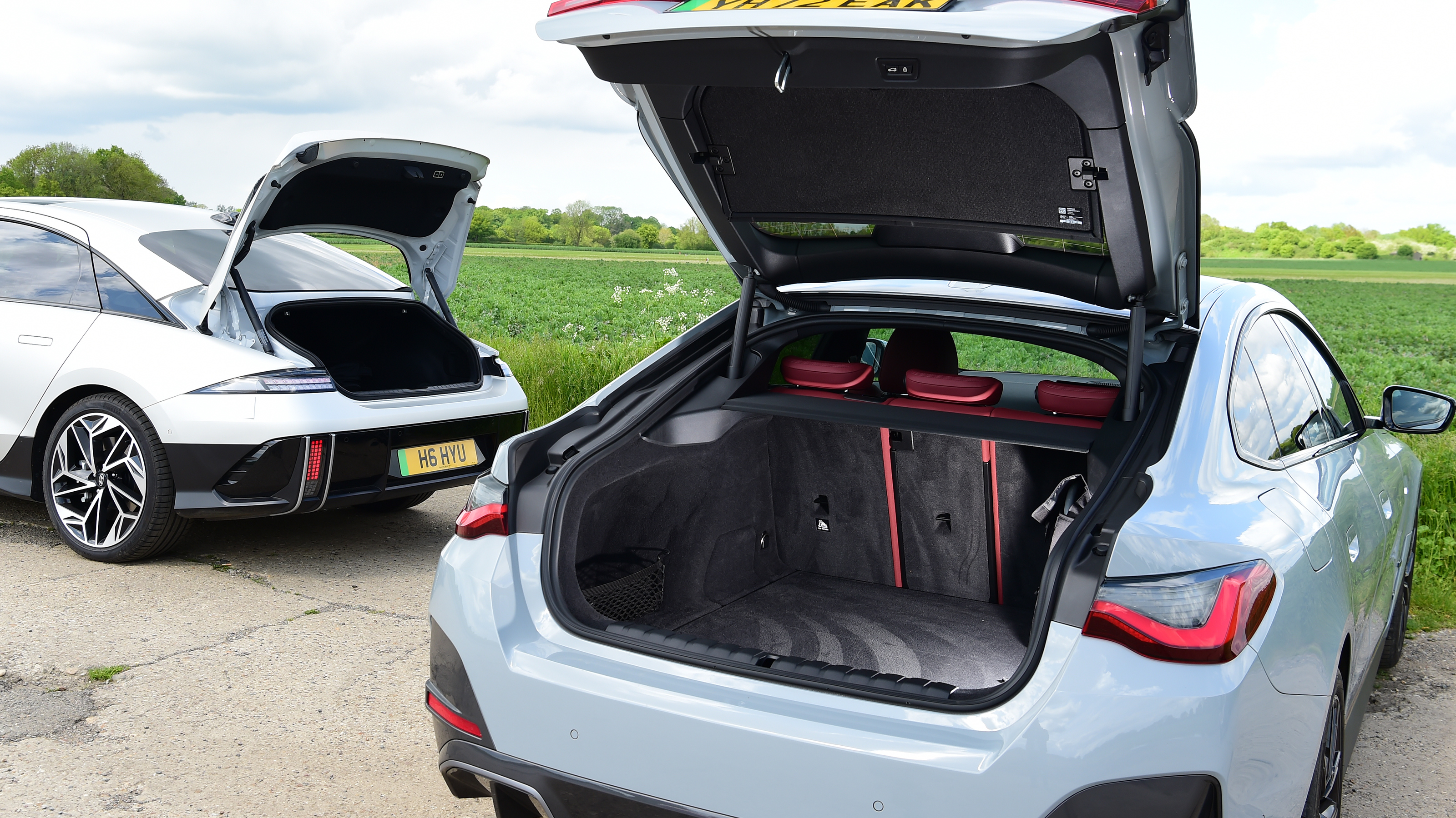 Hyundai Ioniq 6 vs BMW i4 - boot