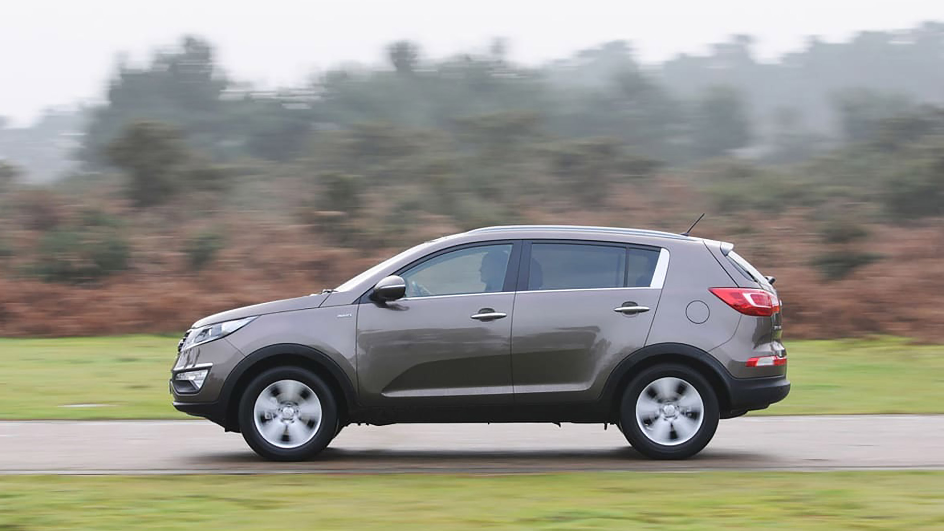 Kia Sportage Mk3 - side
