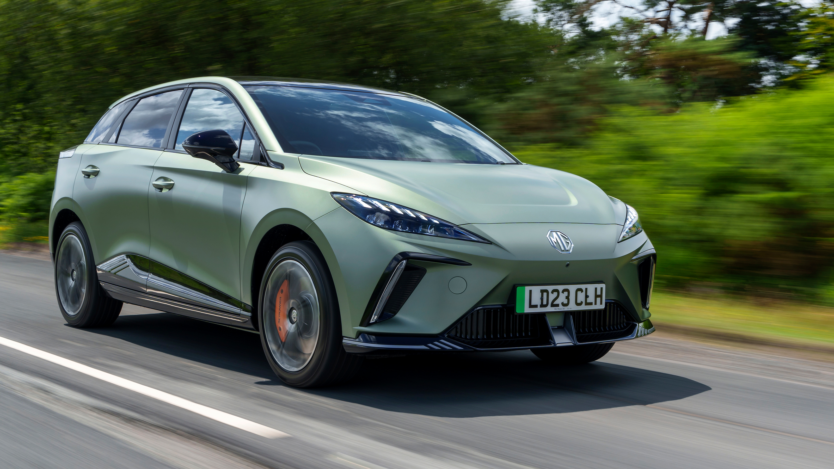 MG4 EV XPower