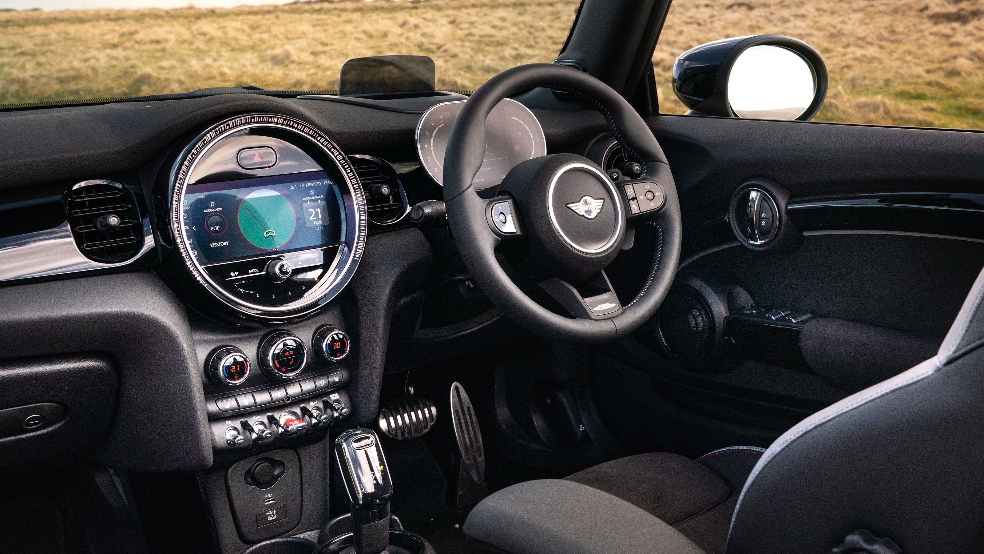 MINI Convertible - interior