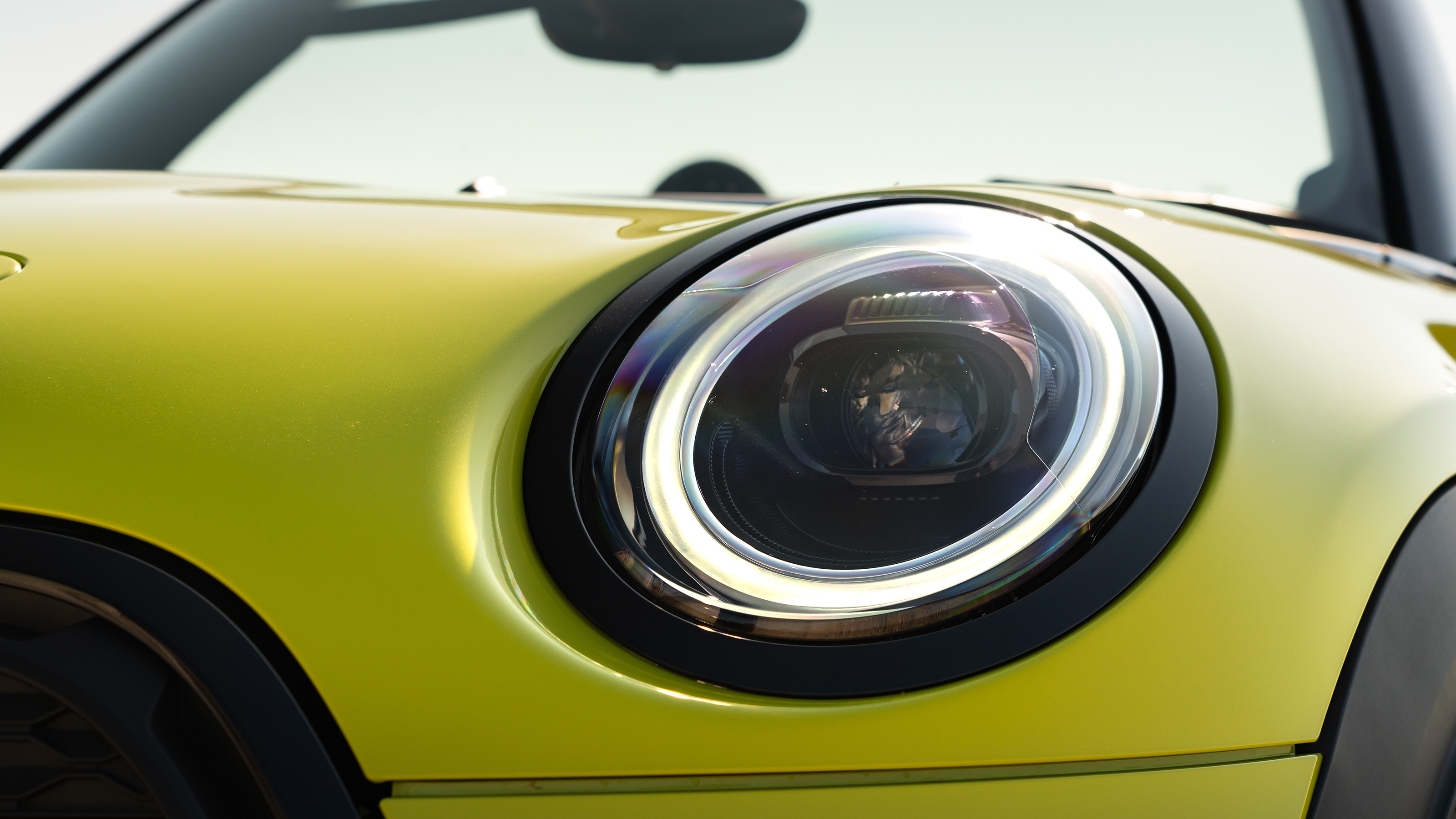 MINI Convertible - headlights
