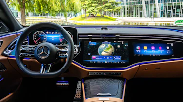 Mercedes E-Class - dash