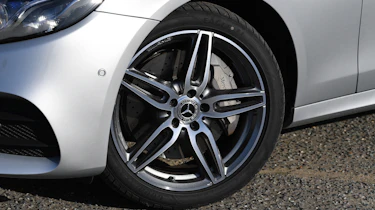 Mercedes E-Class Mk5 - front nearside wheel