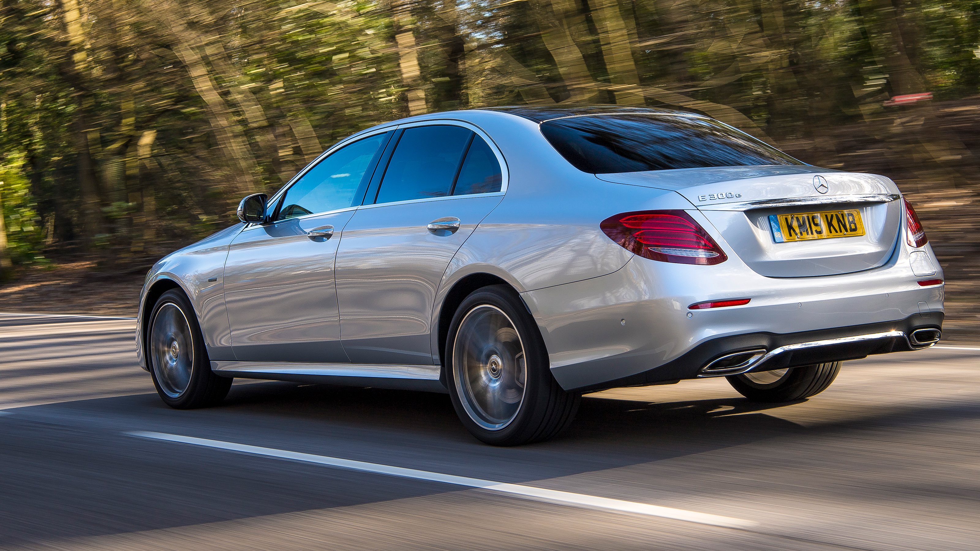 Mercedes E-Class Mk5 - rear tracking