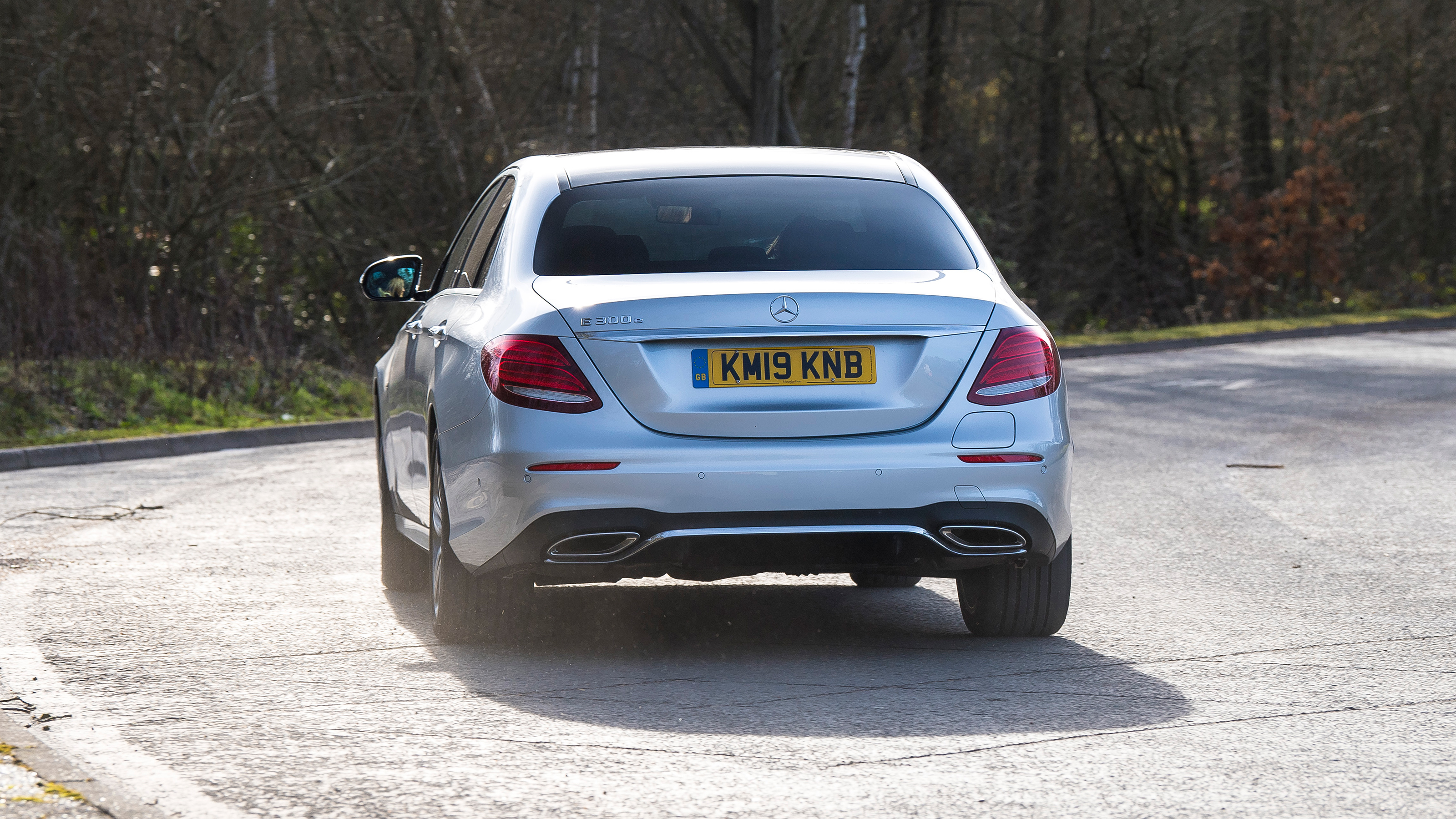 Mercedes E-Class Mk5 - rear cornering