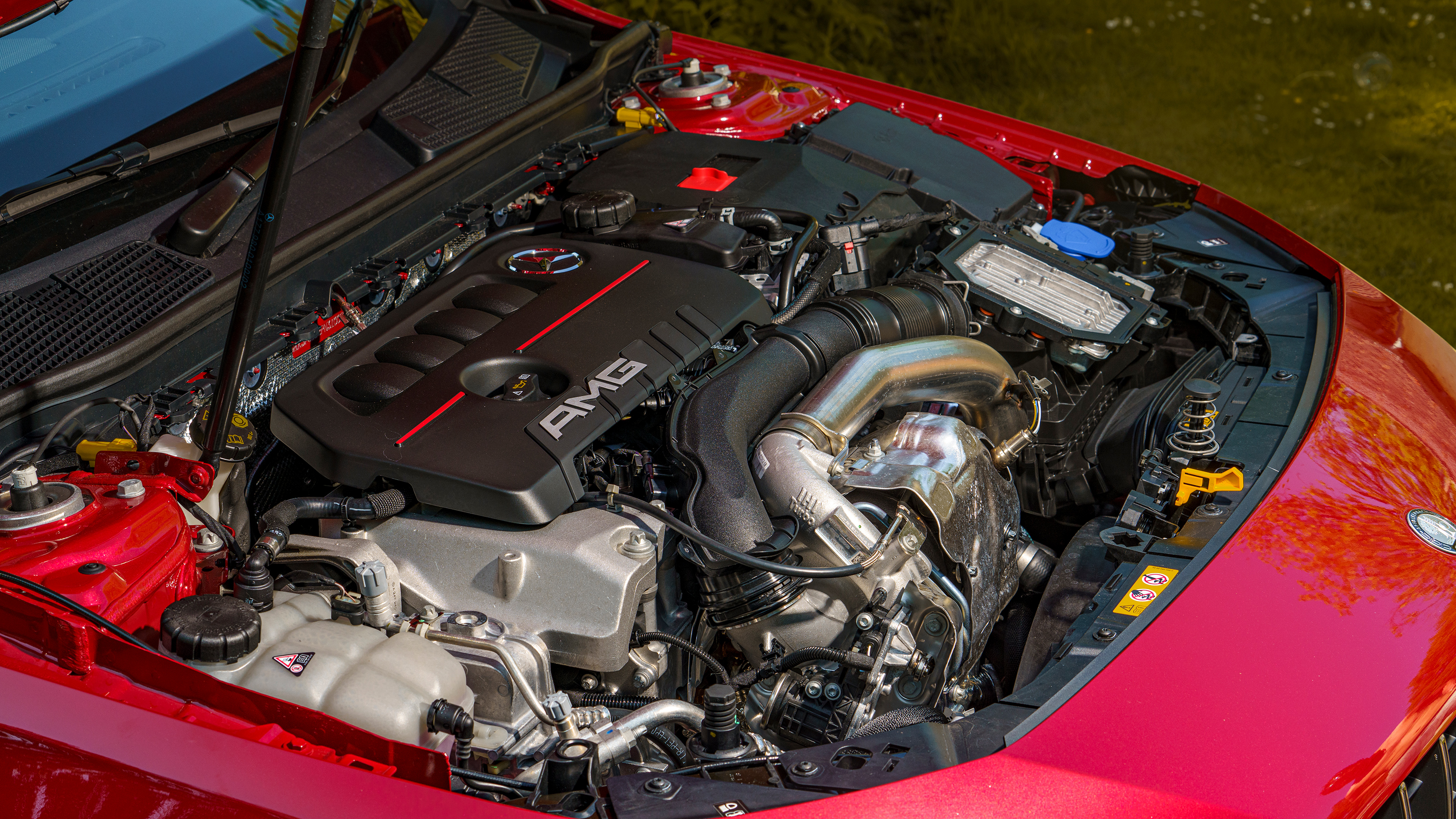 Mercedes-AMG A 35 - engine bay