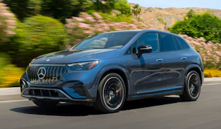 Mercedes-AMG EQE SUV - front
