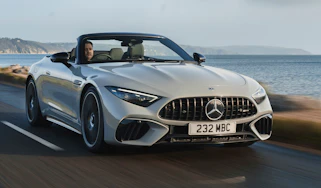 Mercedes-AMG SL 63 - front tracking