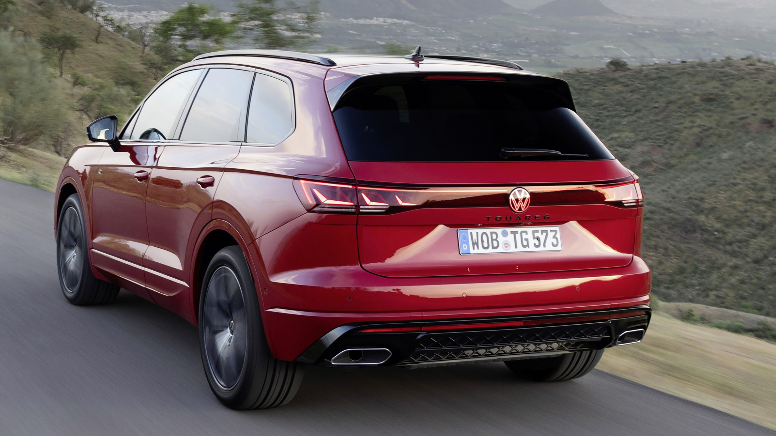 New Volkswagen Touareg - rear action