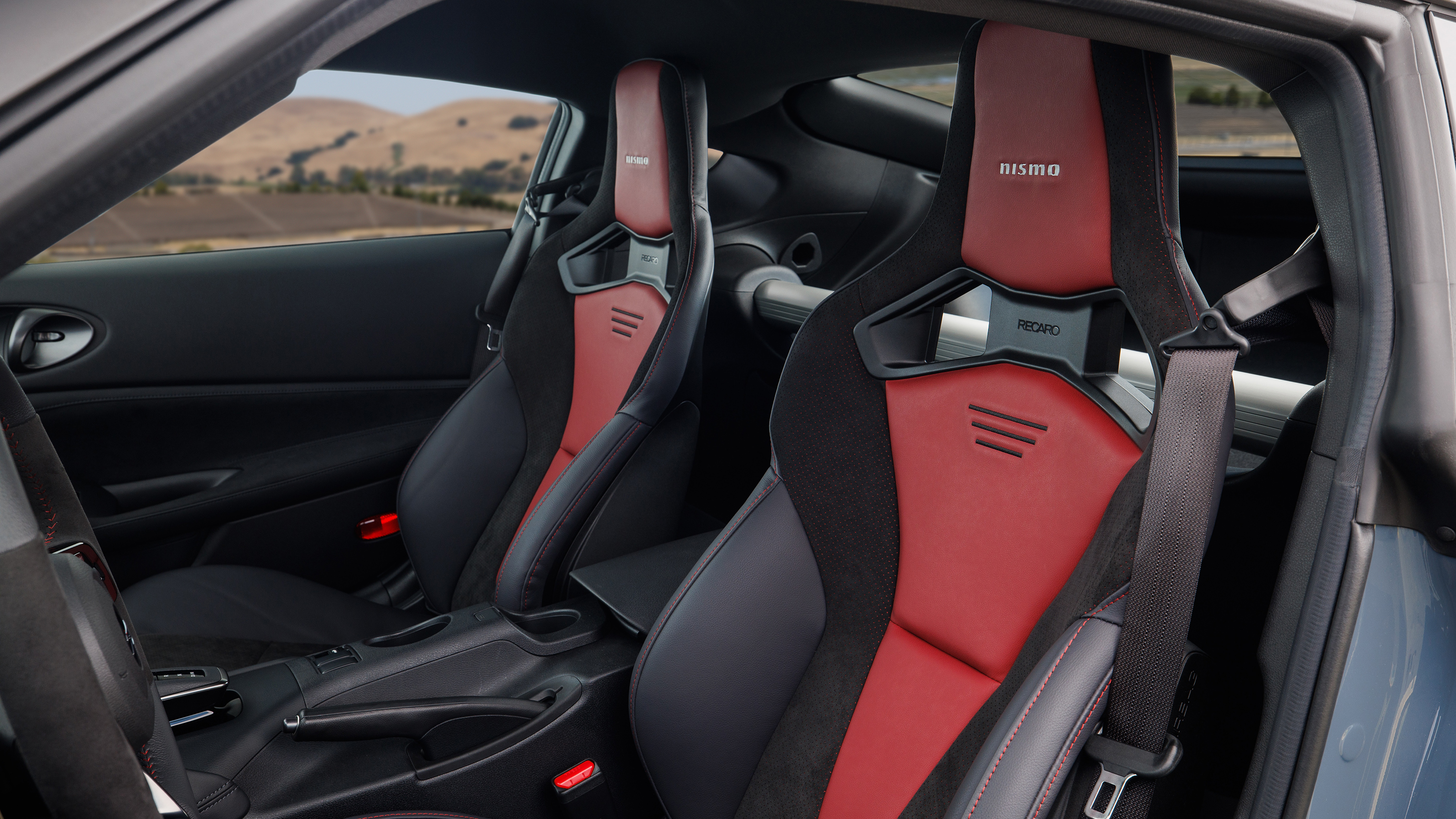 Nissan Z Nismo - seats