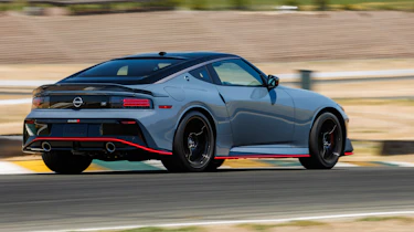 Nissan Z Nismo - rear tracking