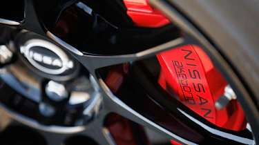 Nissan Z Nismo - brake caliper