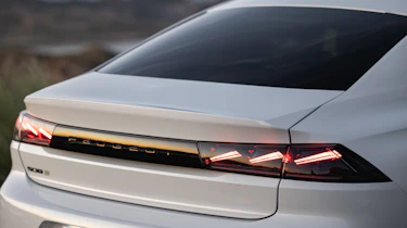 Peugeot 508 PSE - tail lights