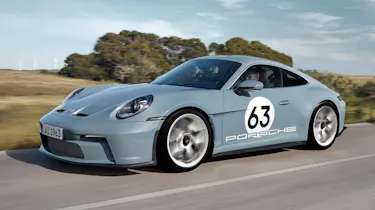 Porsche 911 ST - front