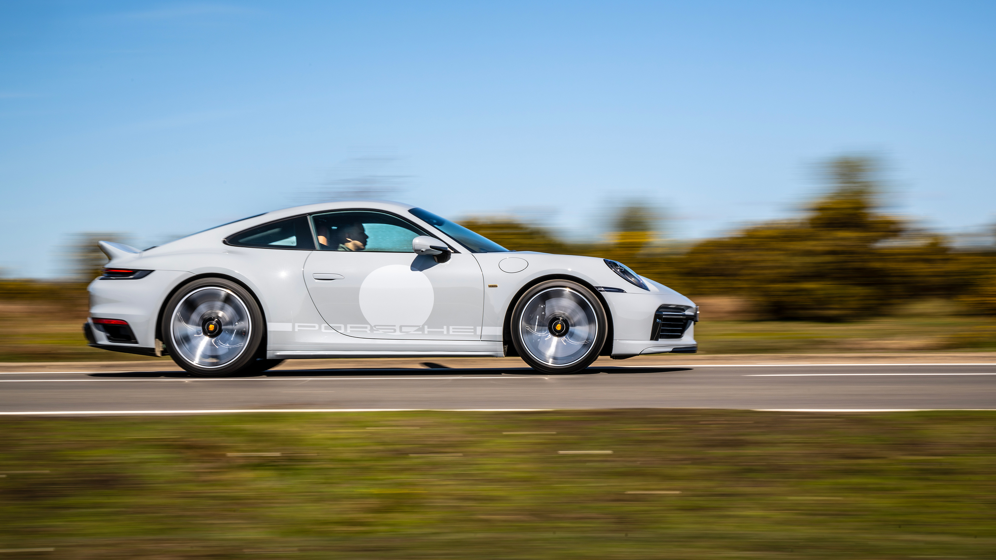 Porsche 911 Sport Classic - side