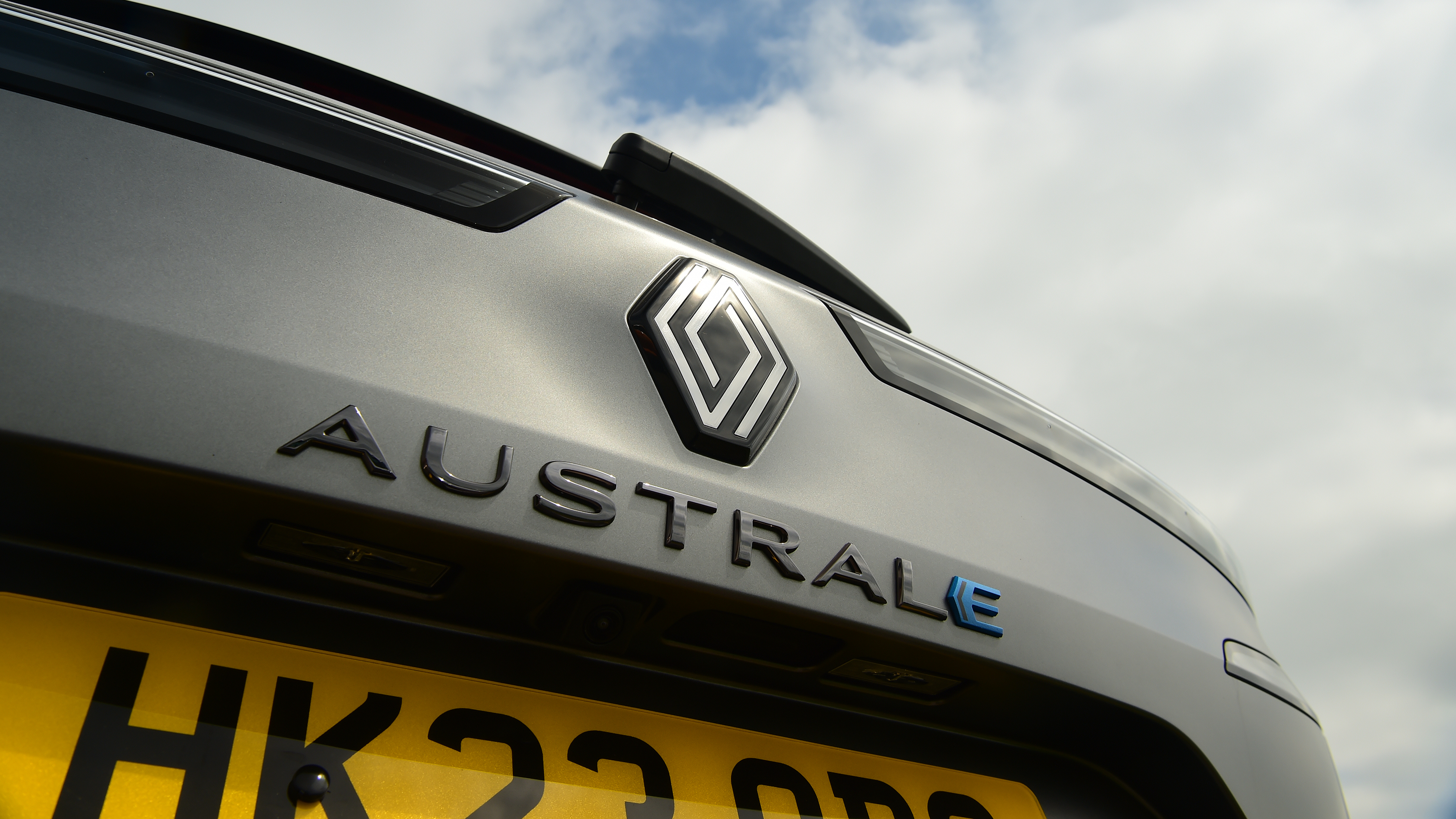 Renault Austral - rear 'Austral' badge