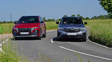 Hyundai Tucson and Renault Austral - front cornering