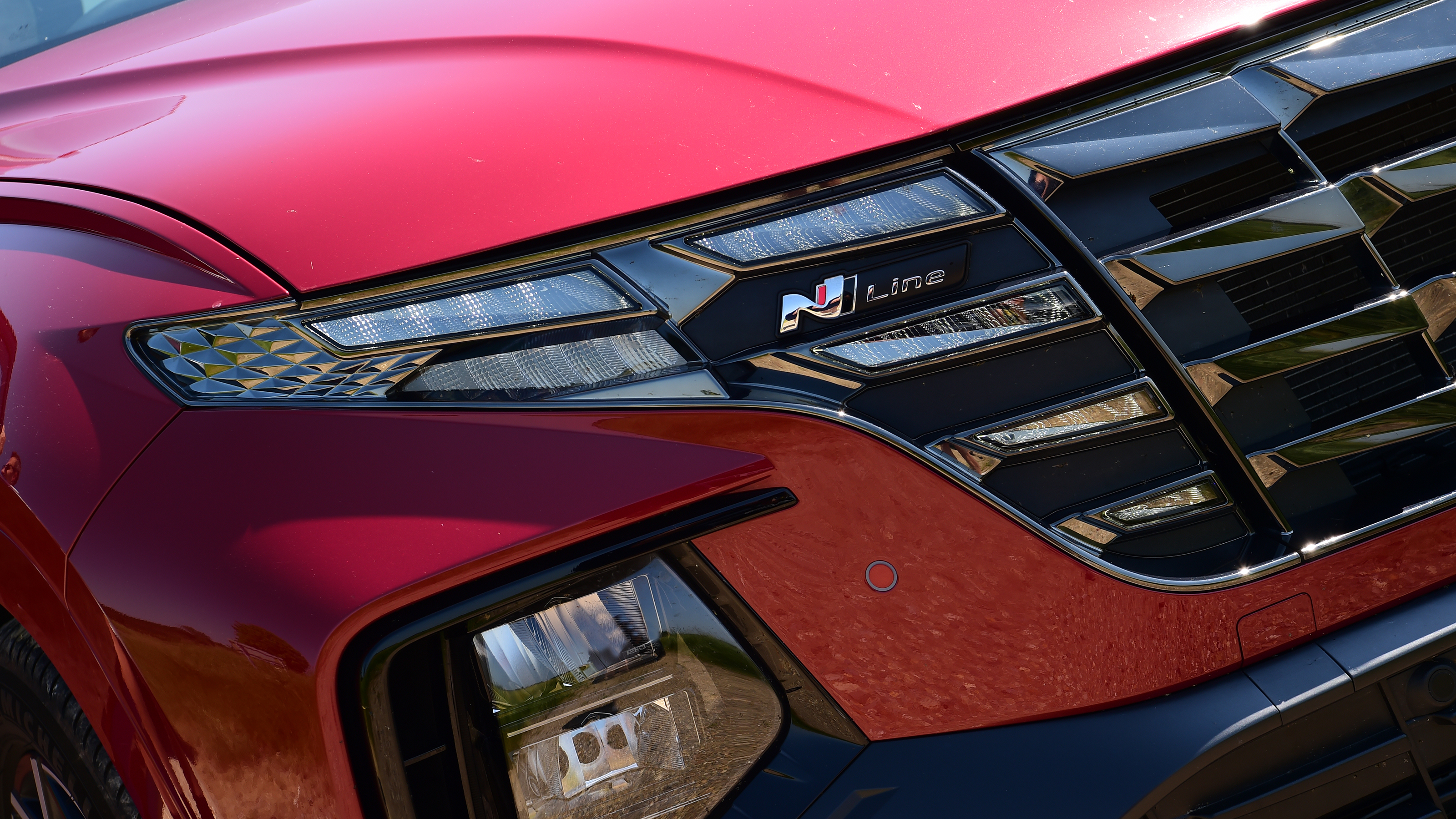 Hyundai Tucson - headlight