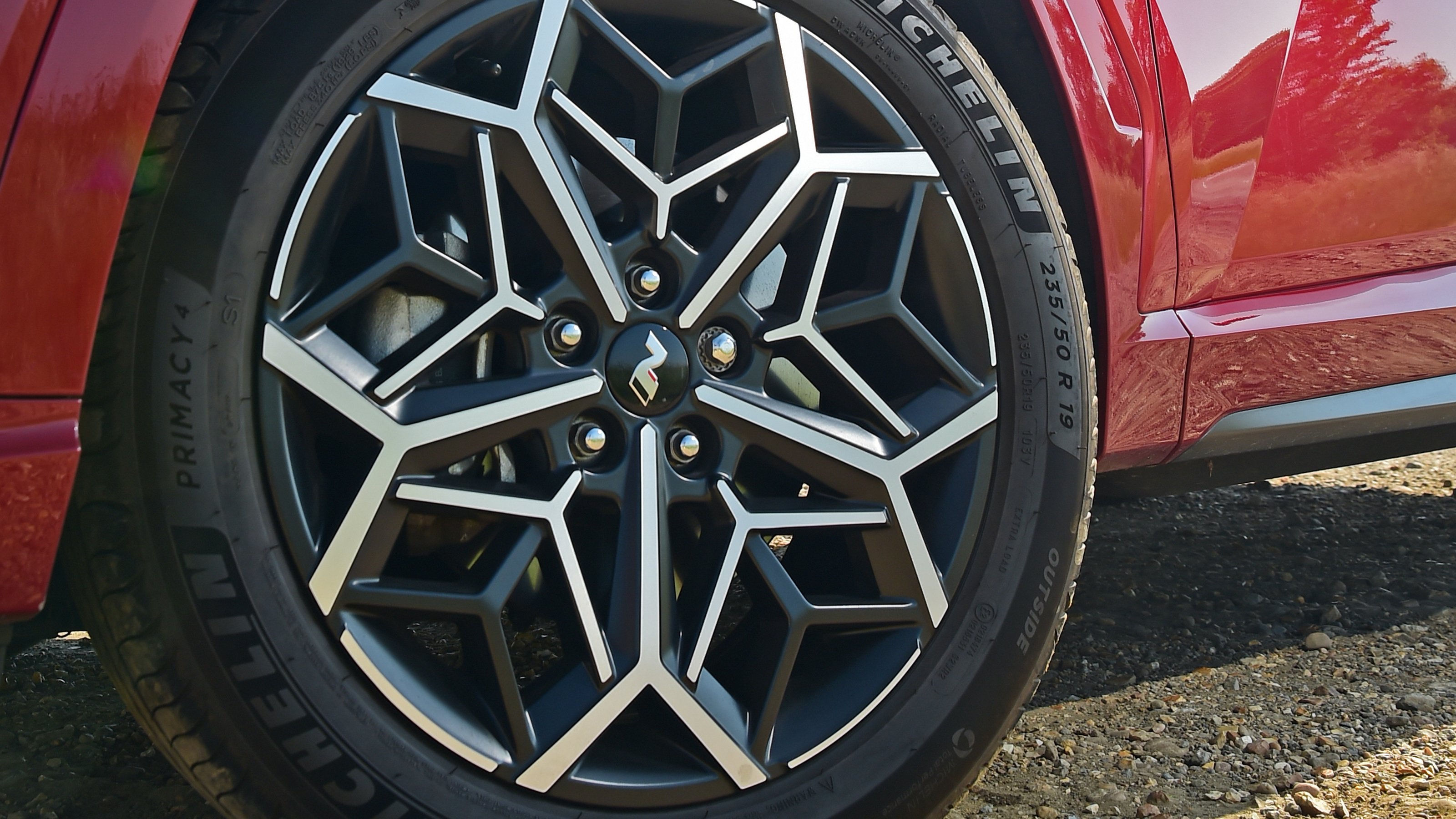 Hyundai Tucson - wheel