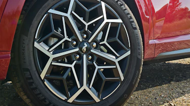 Hyundai Tucson - wheel