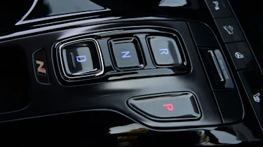 Hyundai Tucson - gear selector