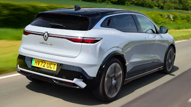 Renault Megane E-Tech - rear tracking