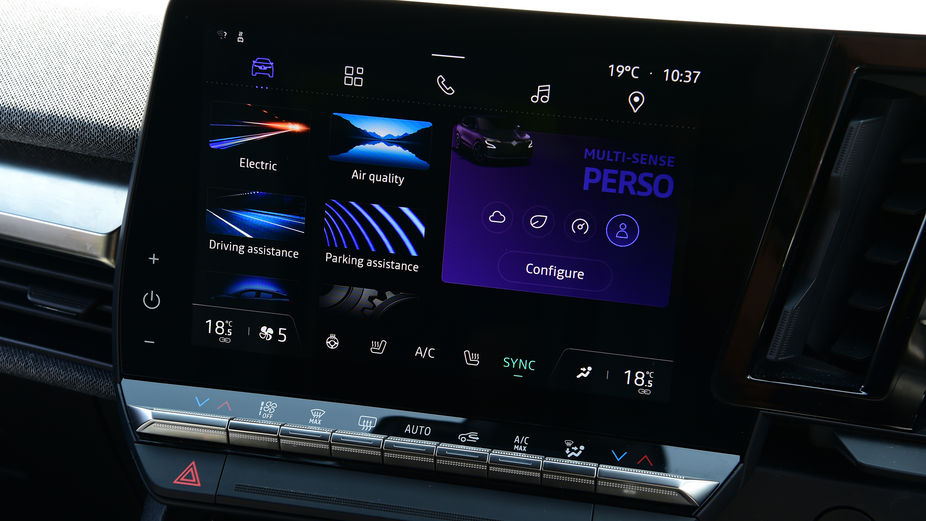 Renault Megane E-Tech - OpenR Link