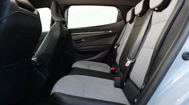 Renault Megane E-Tech - rear seats