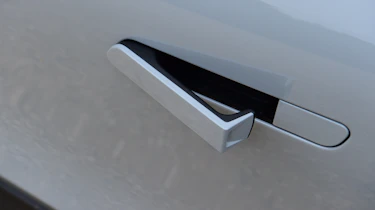 Renault Megane E-Tech - door handles