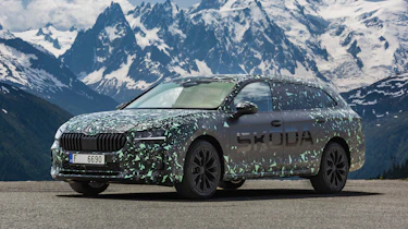 Skoda Superb Estate prototype - front static