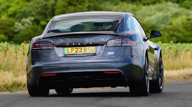 Tesla Model S - rear cornering