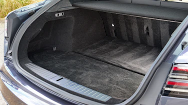 Tesla Model S - boot