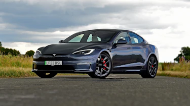 Tesla Model S Plaid - front static