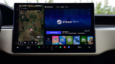 Tesla Model S Plaid - screen
