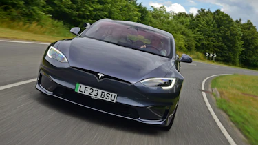 Tesla Model S Plaid - full front