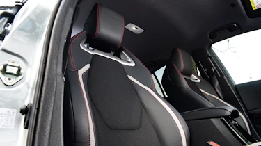 Toyota Corolla - front seats