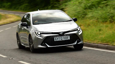 Toyota Corolla - front cornering