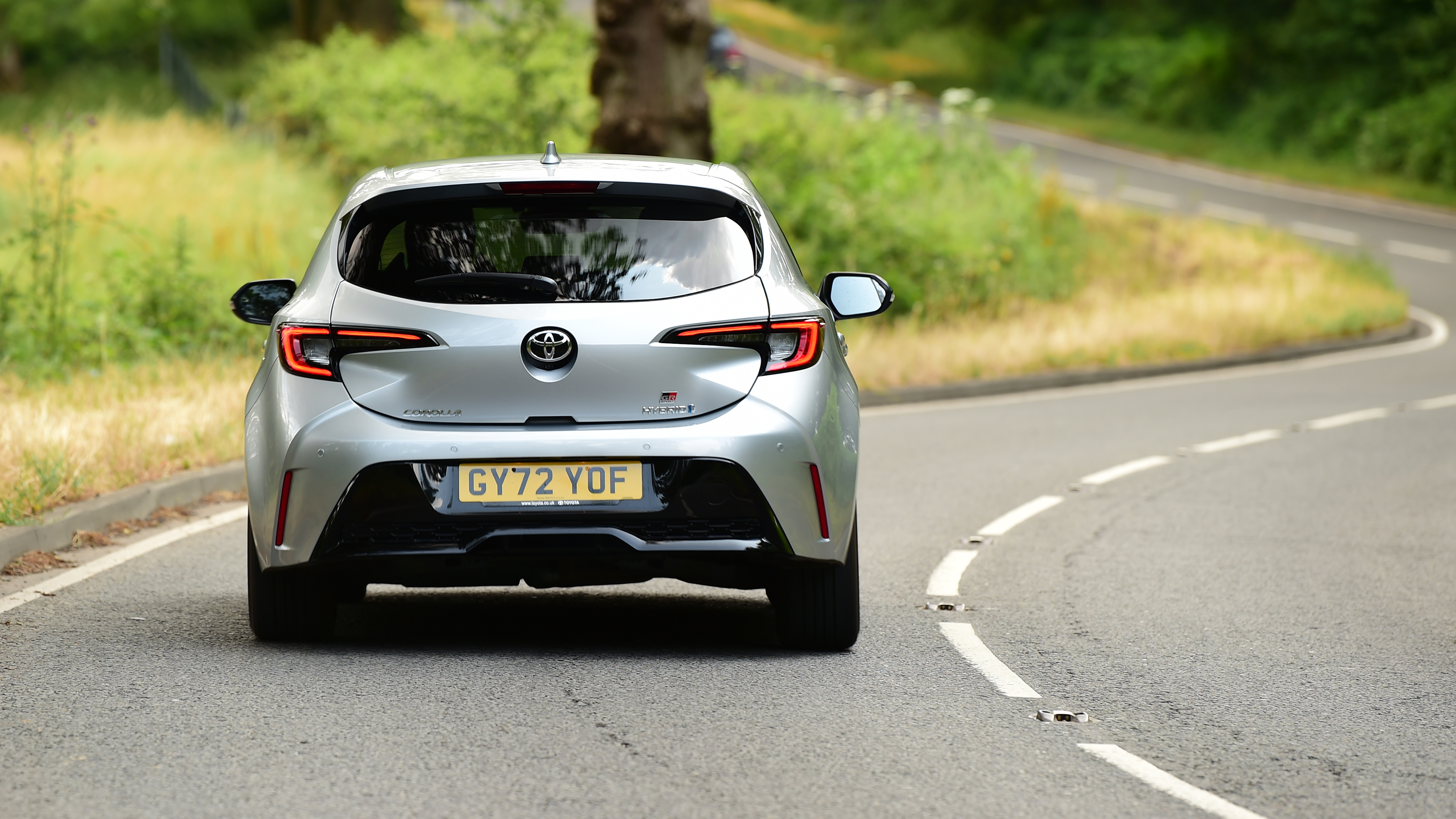 Toyota Corolla - rear cornering
