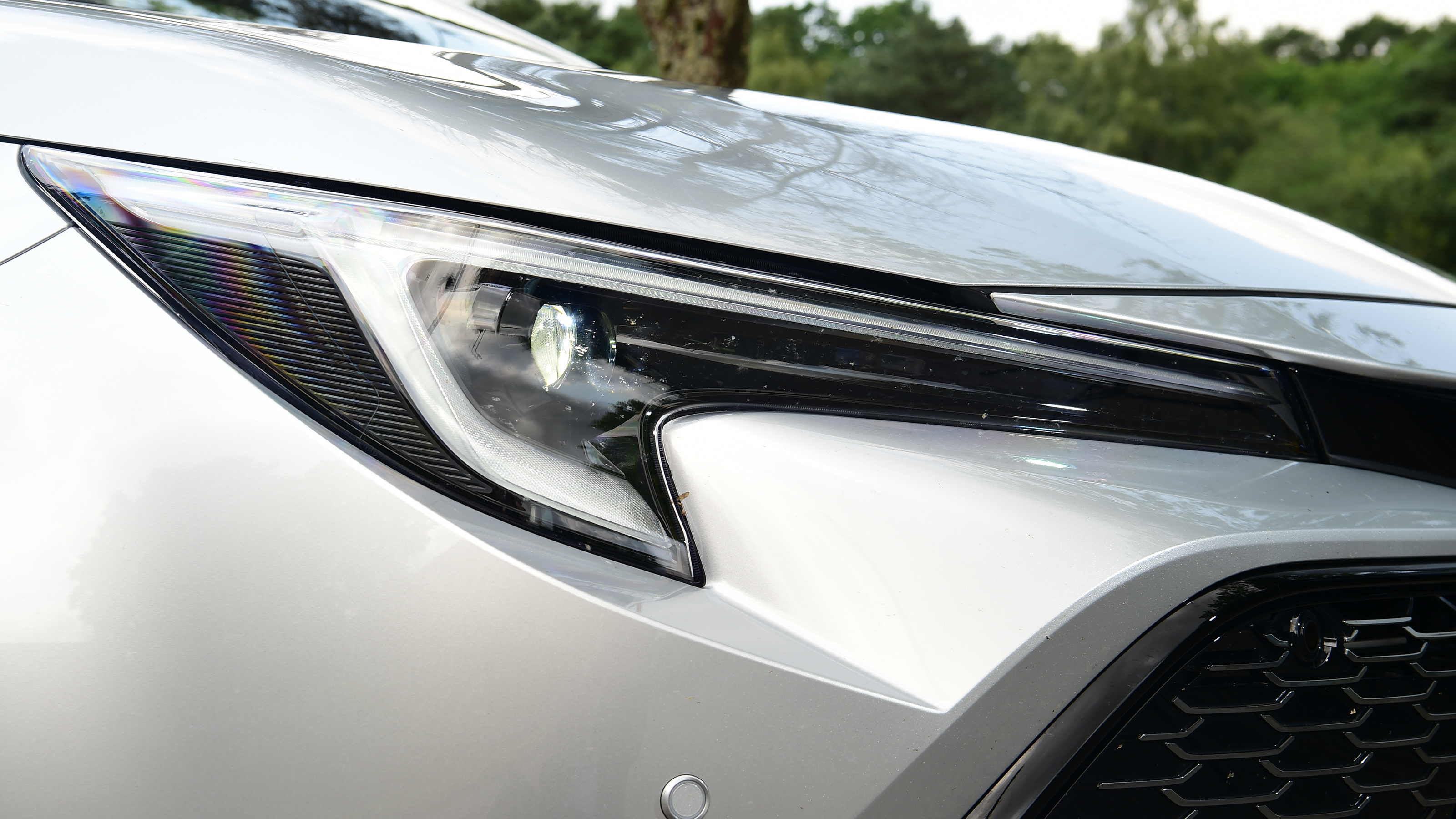 Toyota Corolla - headlight