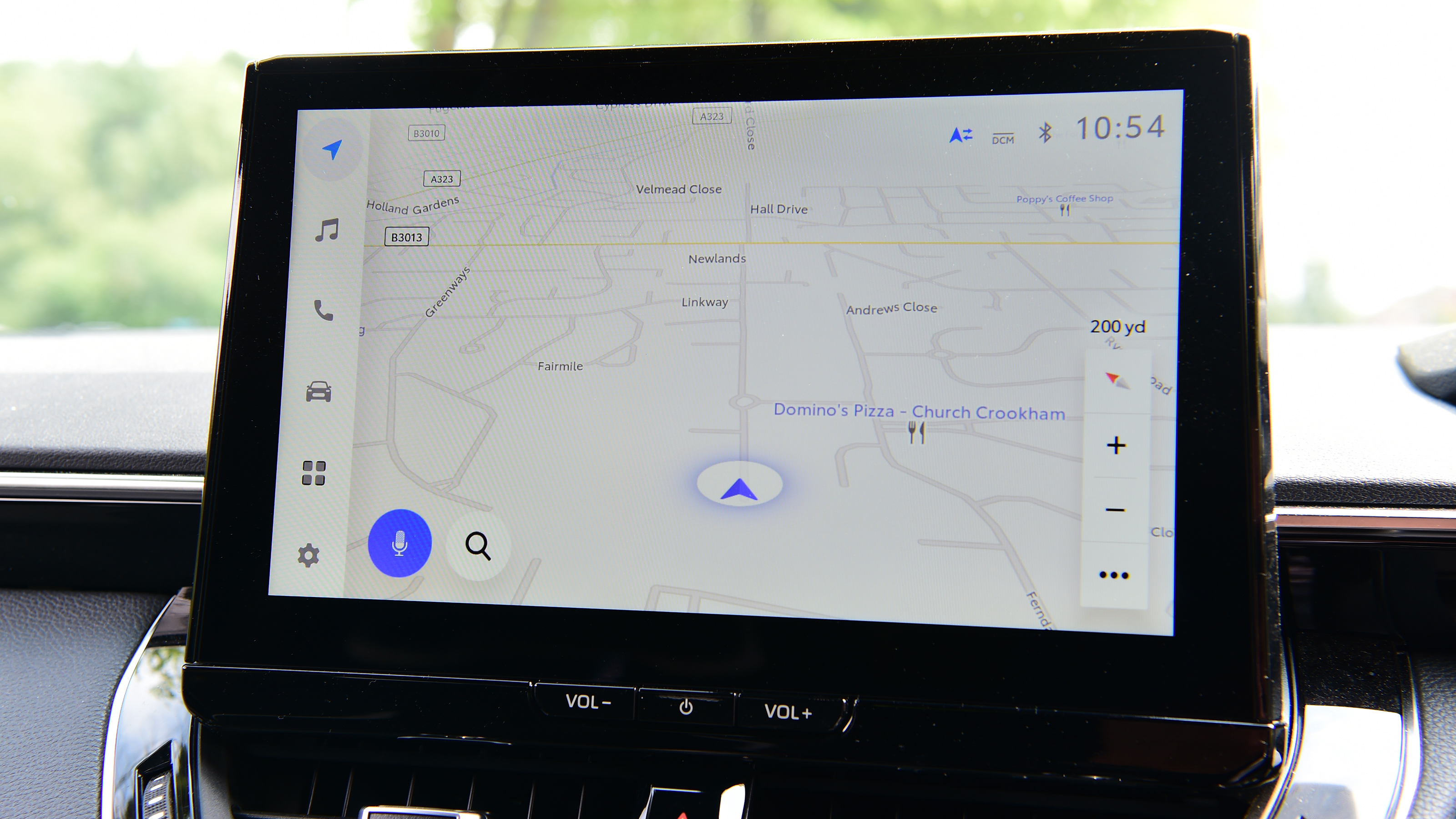 Toyota Corolla - infotainment screen