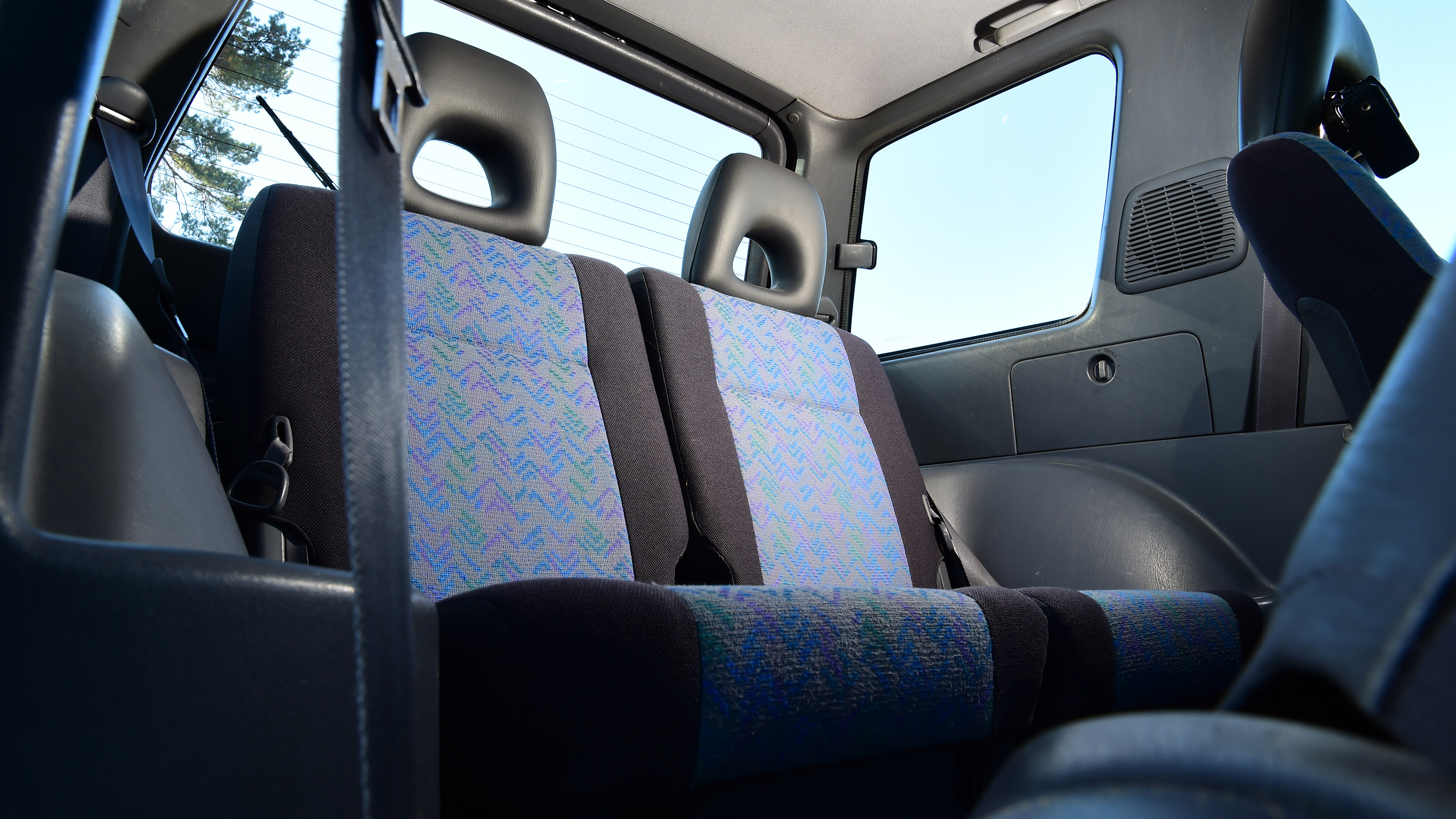 Toyota RAV4 Mk1 icon - rear seats