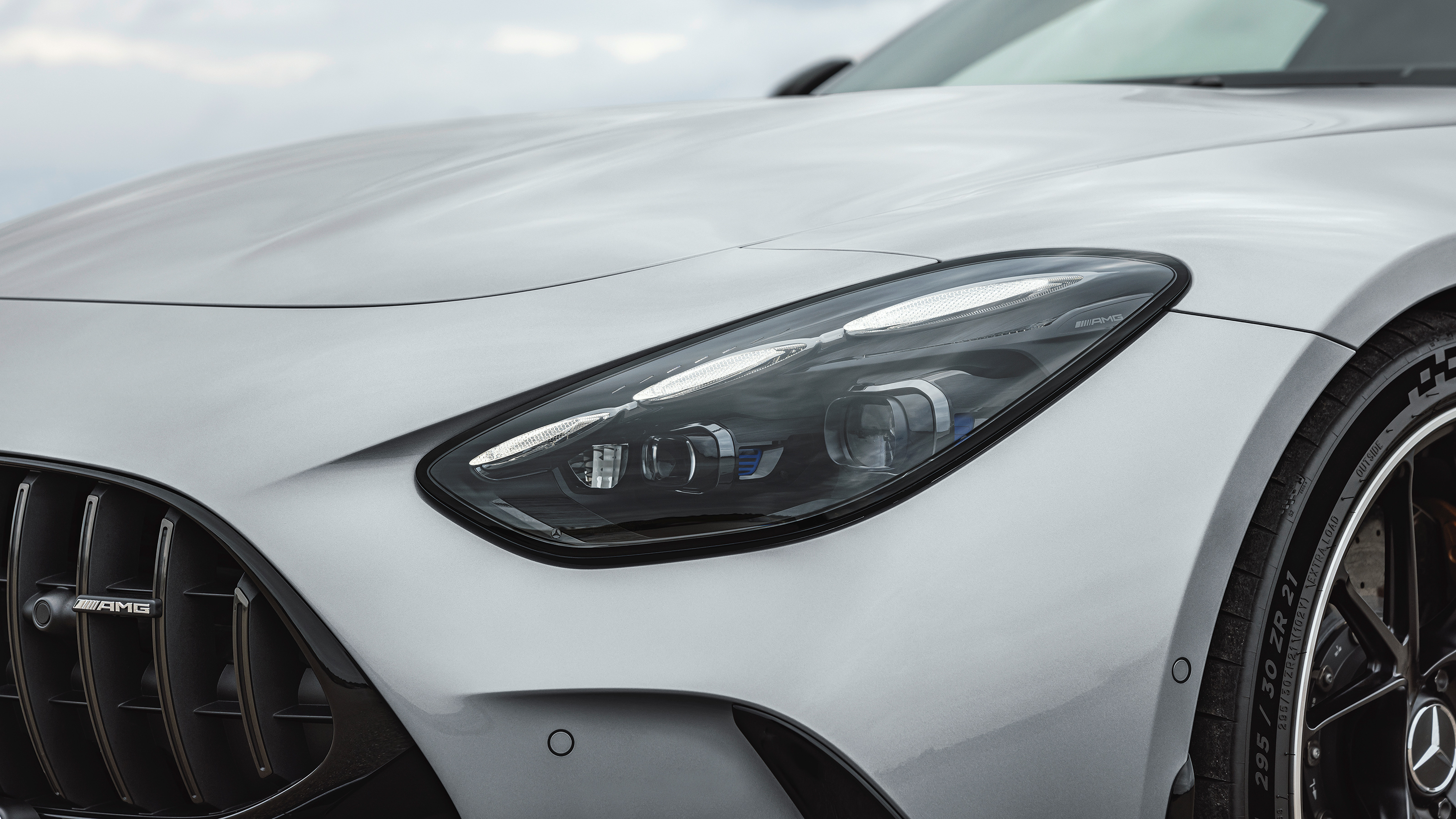 Mercedes-AMG GT - headlight