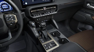 Toyota Land Cruiser - gear selector