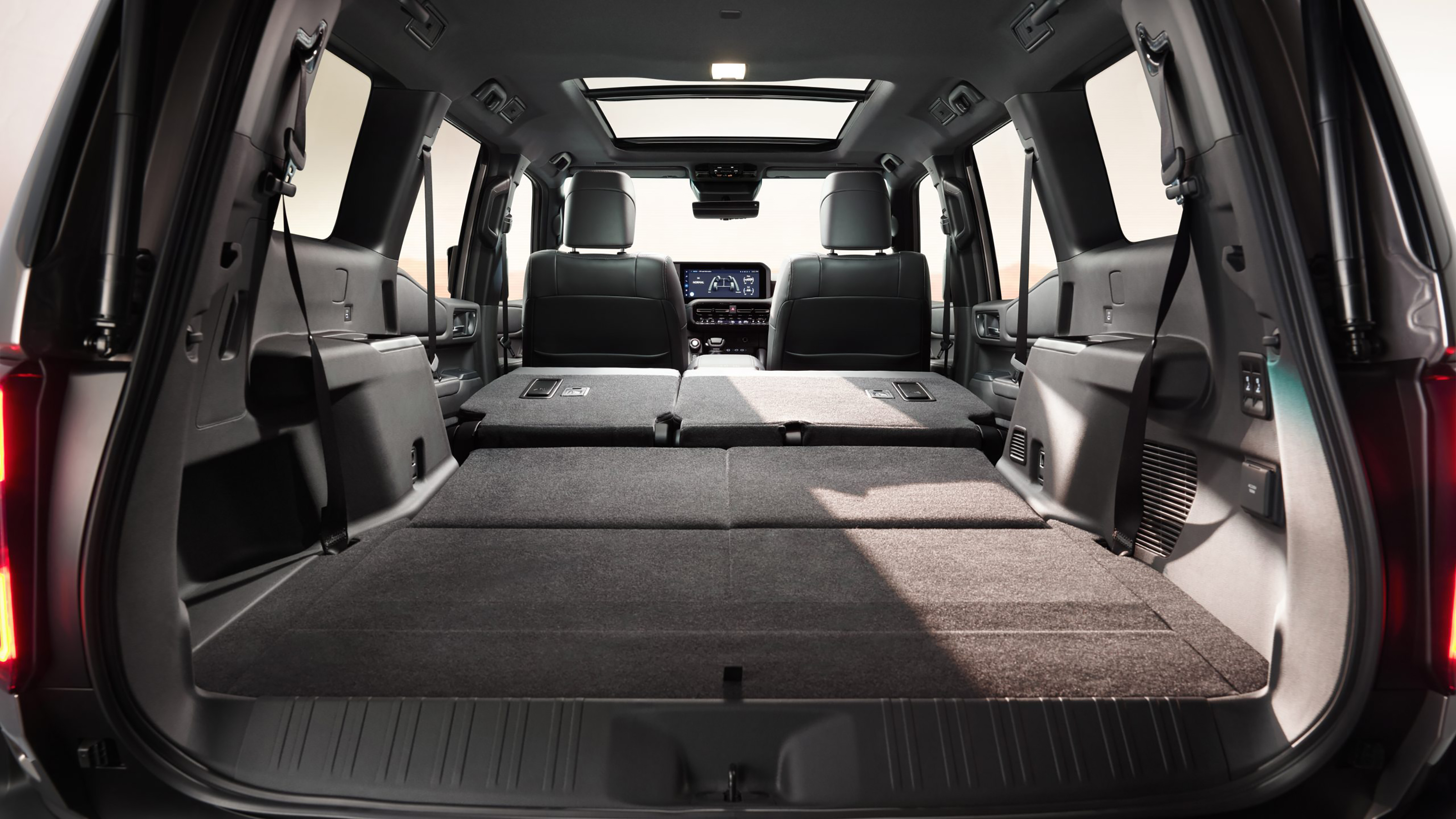 Toyota Land Cruiser - boot