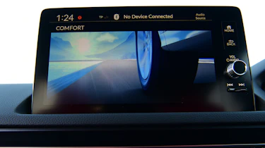Honda Civic Type R - infotainment screen